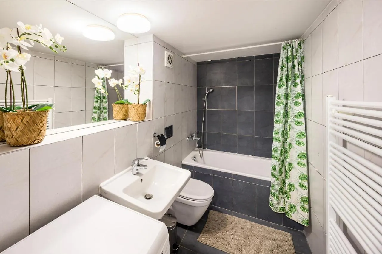 Duplex Apartment With 3 Bedrooms 프라하 0*,