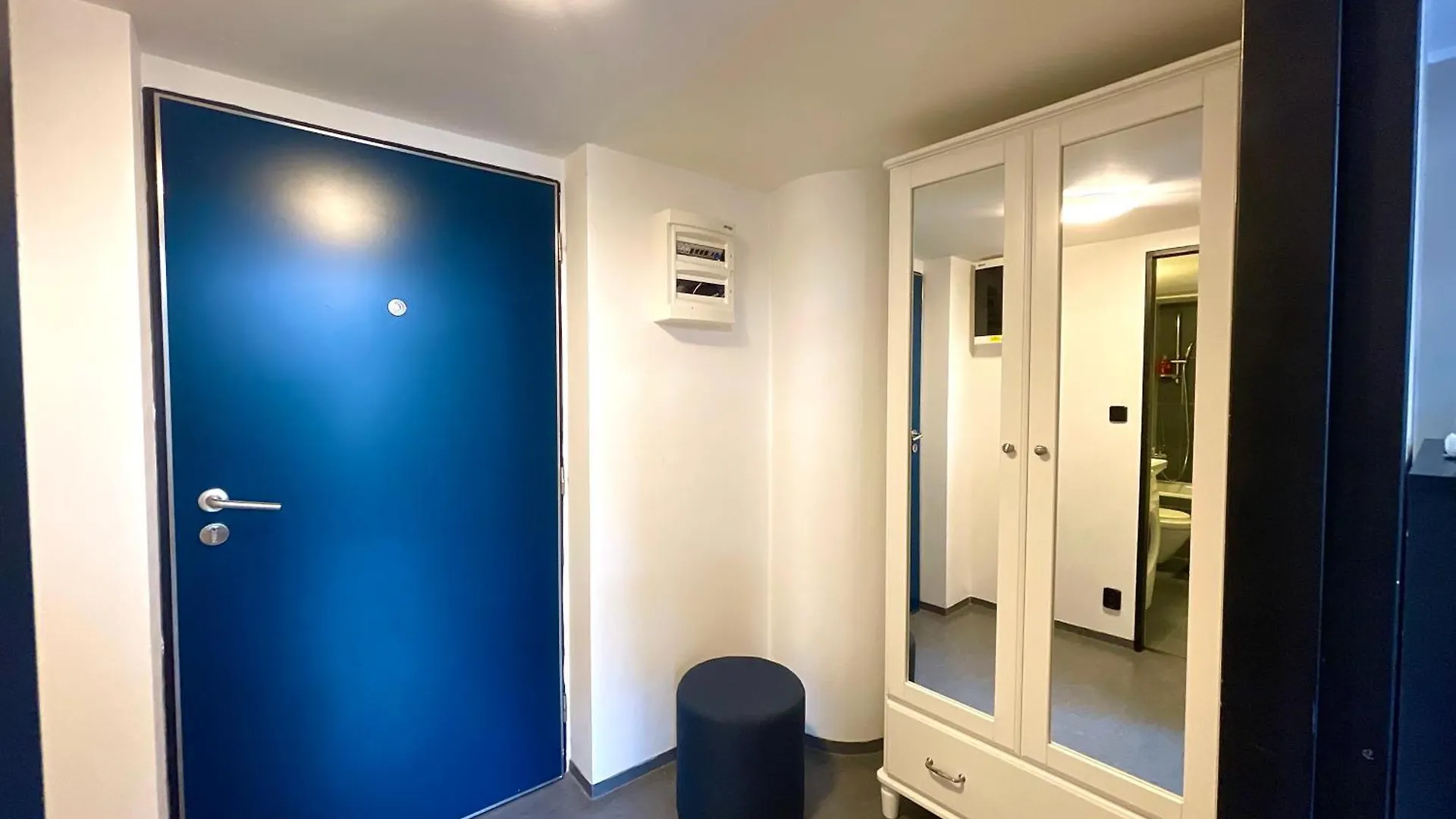 Duplex Apartment With 3 Bedrooms 프라하