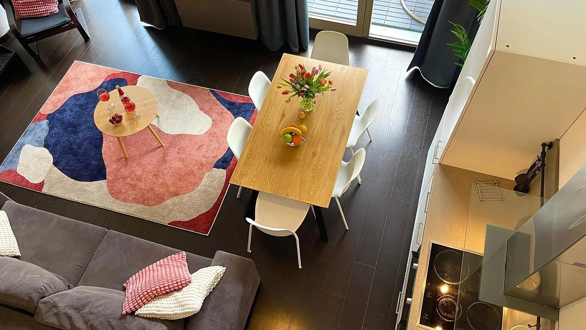Duplex Apartment With 3 Bedrooms 프라하 체코